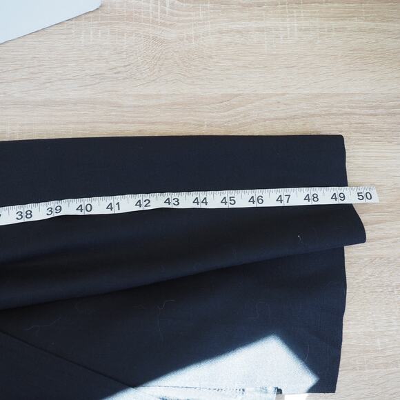 Elegant Black Midi Dress with Gold Accents - Picture 9 of 13